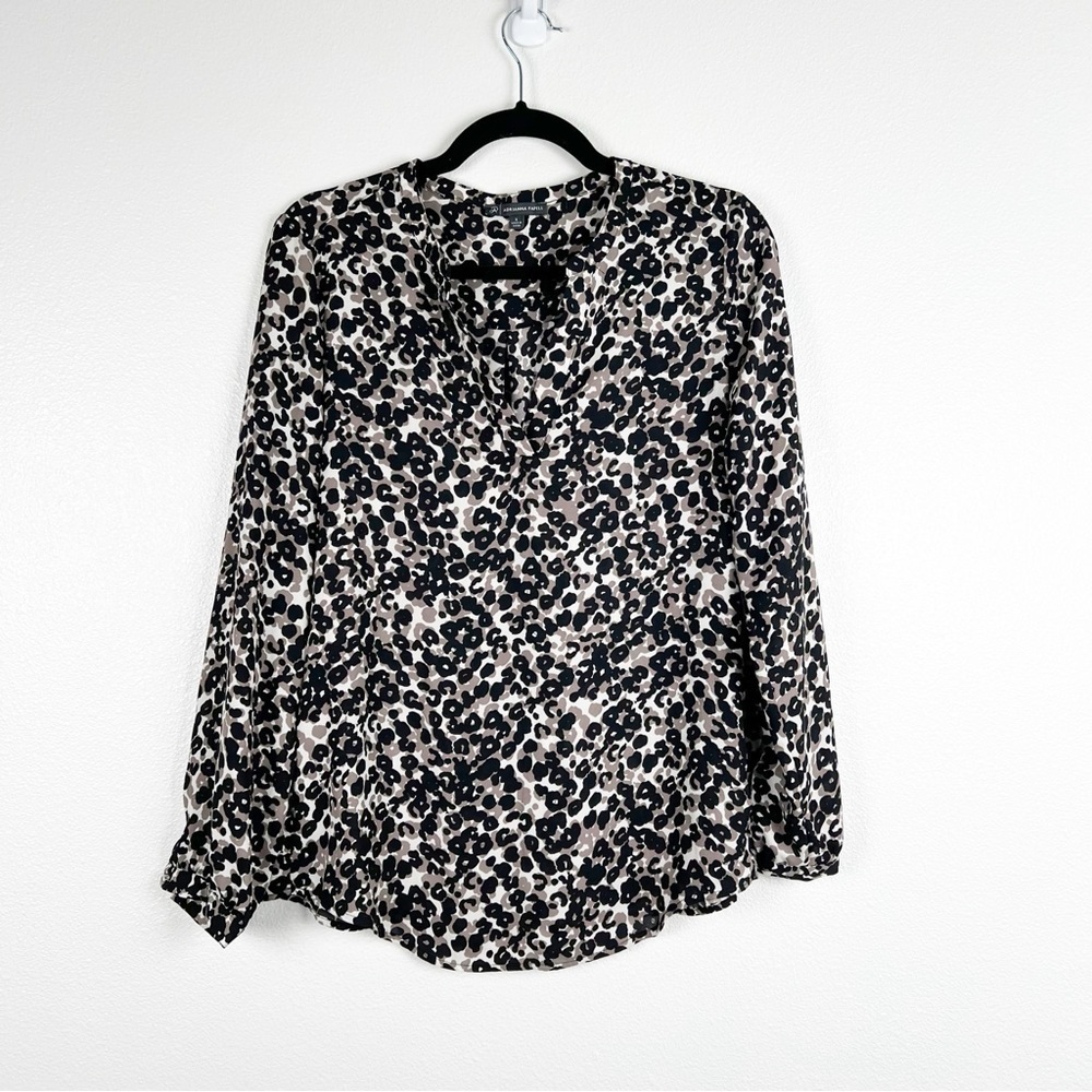 Adrianna Papell Long Sleeve‎ Cheetah Blouse Sz S